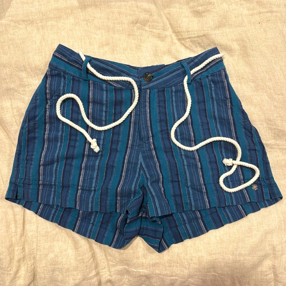 Women’s Roxy Sailing Dream Shorts Medium